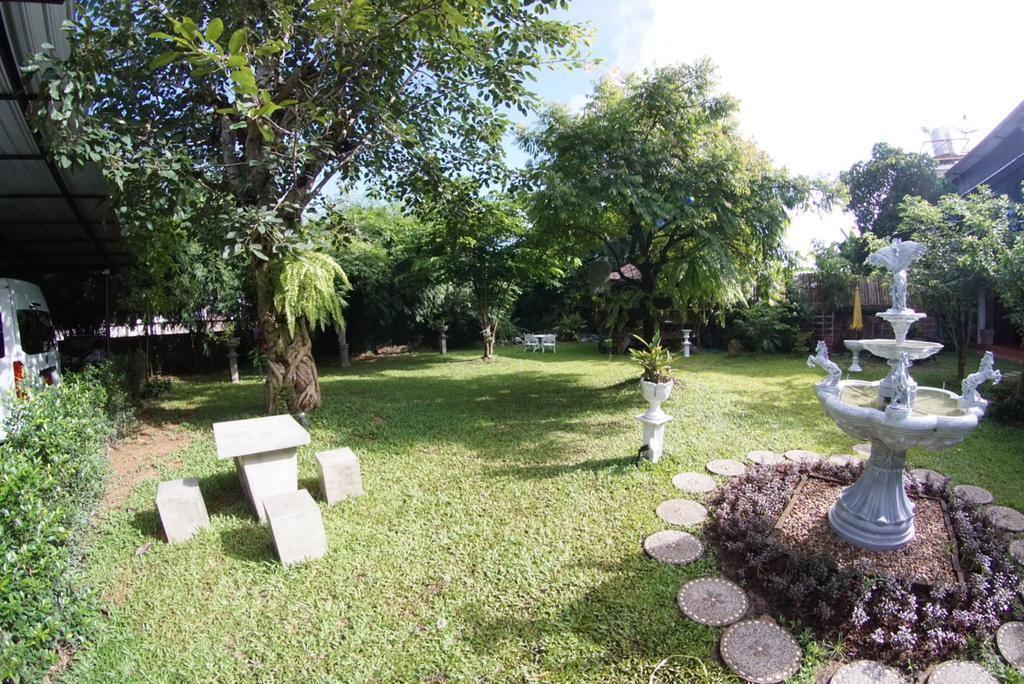 Lakeland Homestay Chiang Mai Exterior photo